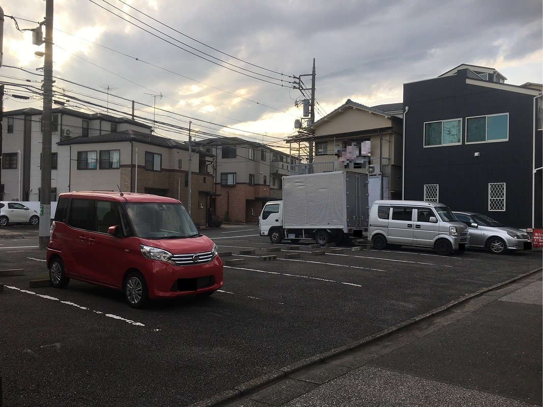 足立区小台２丁目　月極駐車場